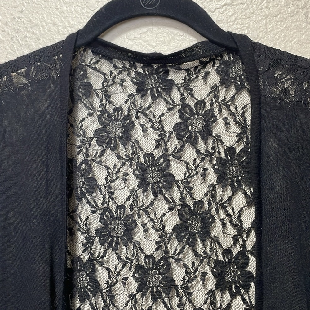 Cowgirl Tuff Women's Black Lightweight With Lace Sweater. Size XL. - Picture 5 of 10